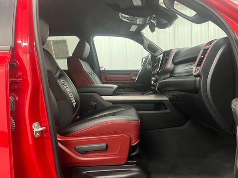 Used 2024 RAM 1500 Rebel AWD/4WD image 18