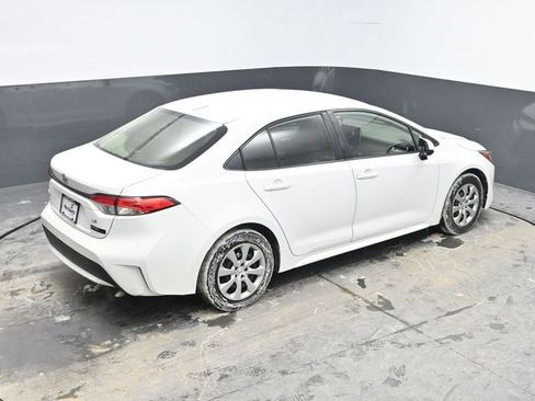 Used 2020 Toyota Corolla LE image 30
