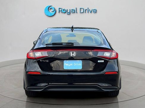 Used 2024 Honda Civic LX image 4