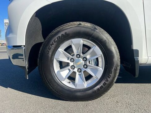 Used 2025 Chevrolet Silverado 1500 W/T RWD image 14