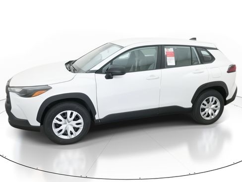 New 2026 Toyota Corolla Cross L image 2