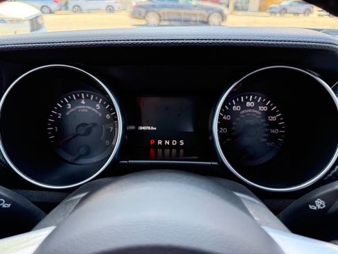 Used 2023 Ford Mustang Coupe RWD image 33