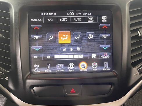 Used 2016 Jeep Cherokee Trailhawk w/ Comfort/Convenience Group image 20