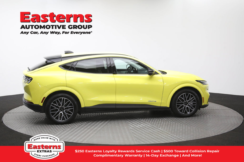 Used 2025 Ford Mustang Mach-E Premium AWD/4WD image 46