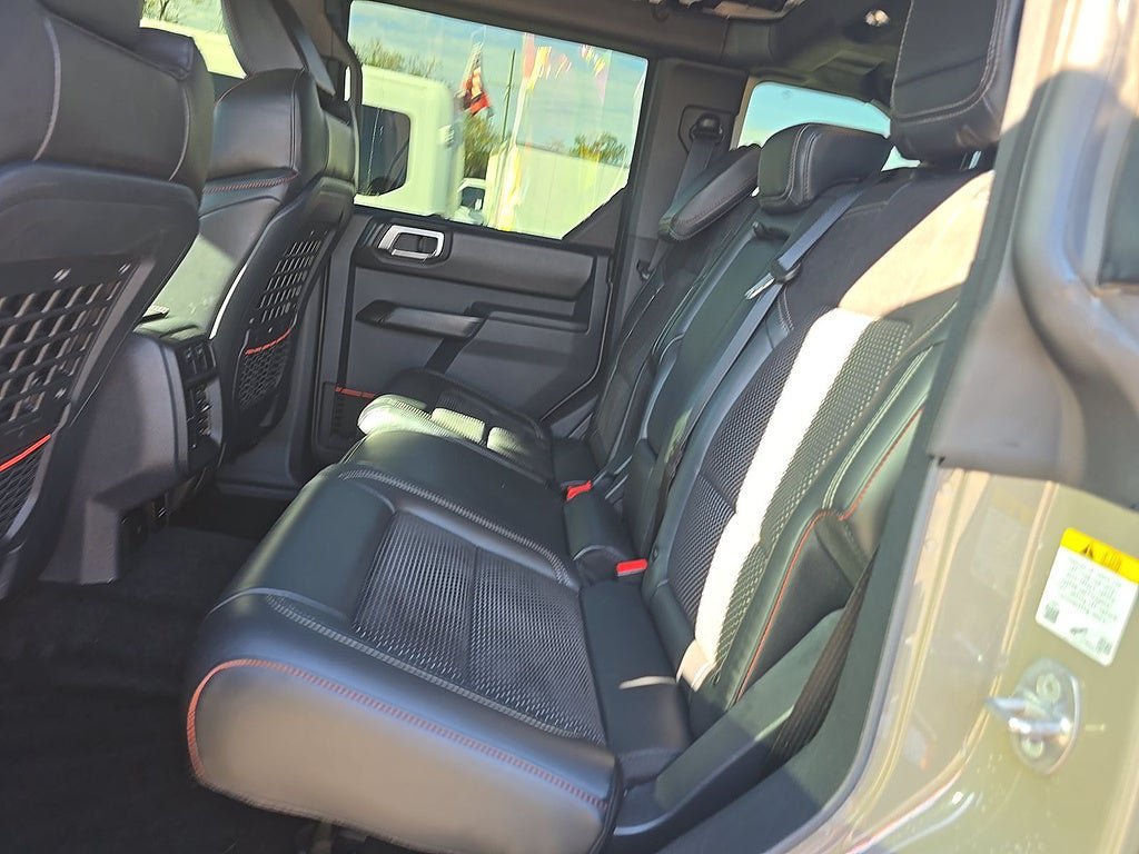 Used 2025 Ford Bronco Raptor AWD/4WD image 12