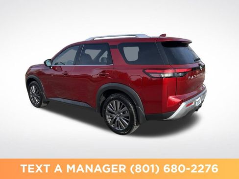 Used 2023 Nissan Pathfinder SL w/ SL Premium Package AWD/4WD image 3