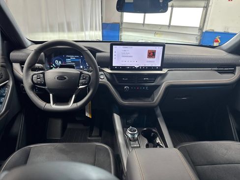 New 2026 Ford Explorer Tremor w/ Tremor Ultimate Package AWD/4WD image 14