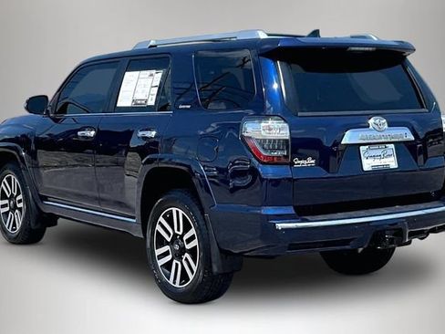 Used 2022 Toyota 4Runner Limited AWD/4WD image 4