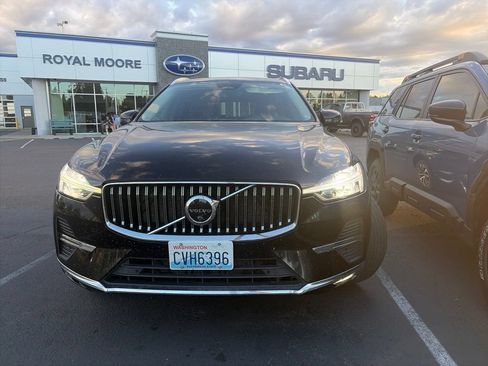 Used 2023 Volvo XC60 B5 Plus AWD/4WD image 1