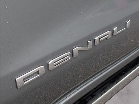 Used 2024 GMC Sierra 1500 Denali Ultimate image 11