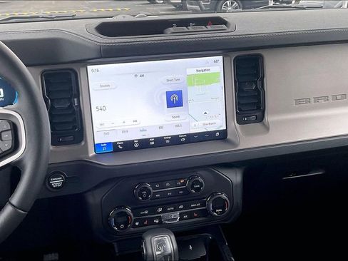 New 2025 Ford Bronco Outer Banks image 7