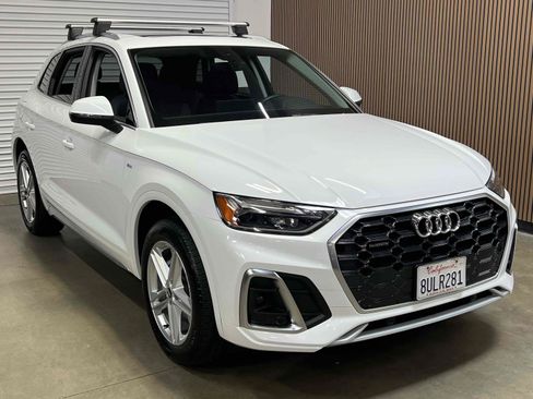 Used 2021 Audi Q5 e Premium w/ Convenience Package AWD/4WD image 18