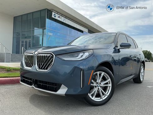 Certified 2025 BMW X3 xDrive30i w/ Convenience Package AWD/4WD image 1