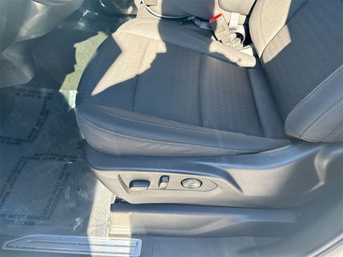 Used 2024 GMC Sierra 1500 Elevation image 14