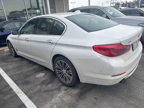 Used 2018 BMW 530i xDrive image 9