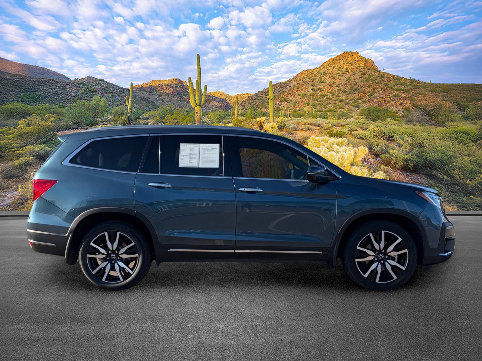 Used 2021 Honda Pilot Touring image 8