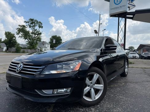Used 2015 Volkswagen Passat 1.8T S FWD image 1