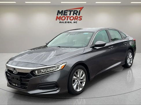 Used 2018 Honda Accord LX image 13