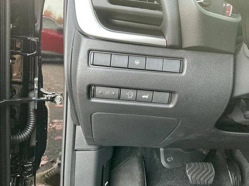 New 2026 Nissan Rogue SV image 12