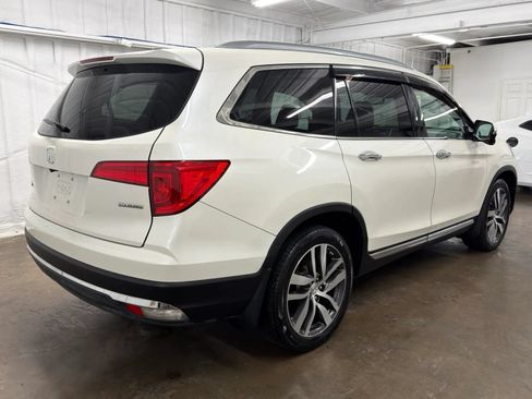 Used 2016 Honda Pilot Touring image 4