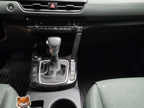 Certified 2024 Kia Seltos SX w/ SX Sunroof Package image 13