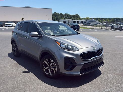 Used 2020 Kia Sportage LX FWD image 4