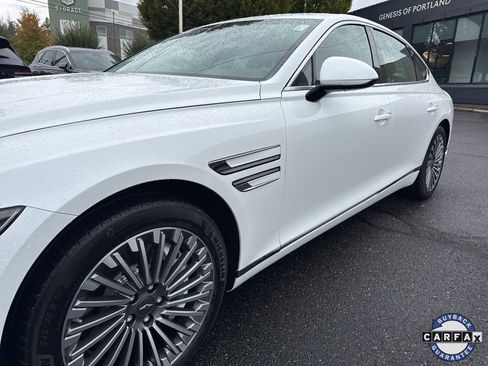 Used 2024 Genesis G80 image 10
