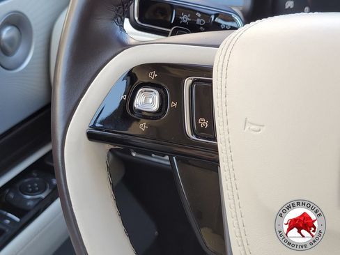 Used 2022 Lincoln Aviator Black Label w/ Dynamic Handling Package AWD/4WD image 31