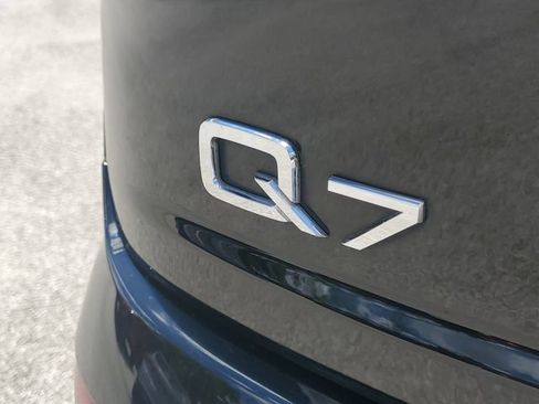 Used 2017 Audi Q7 3.0T Premium Plus AWD/4WD image 5