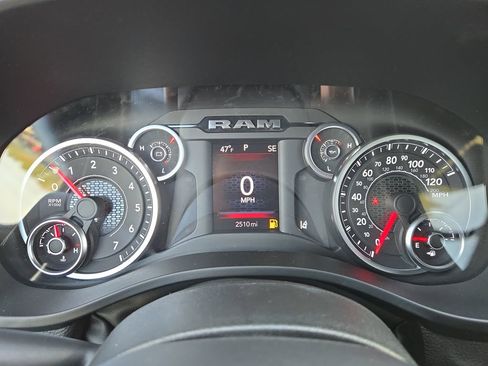 Used 2025 RAM 1500 Tradesman AWD/4WD image 21