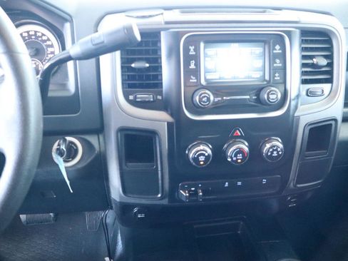 Used 2015 RAM 3500 Tradesman AWD/4WD image 19