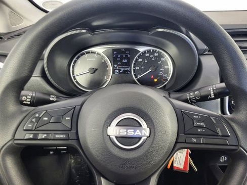 New 2025 Nissan Versa S w/ Trunk Package FWD image 6
