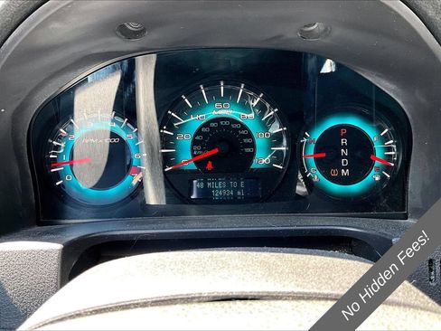 Used 2010 Ford Fusion SEL FWD image 18