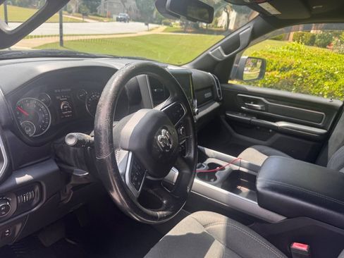 Used 2019 RAM 1500 Big Horn AWD/4WD image 36