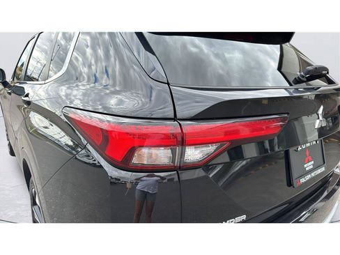 Used 2024 Mitsubishi Outlander Ralliart AWD/4WD image 38