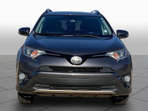 Used 2018 Toyota RAV4 XLE w/ Plus Extra Value Package AWD/4WD image 4