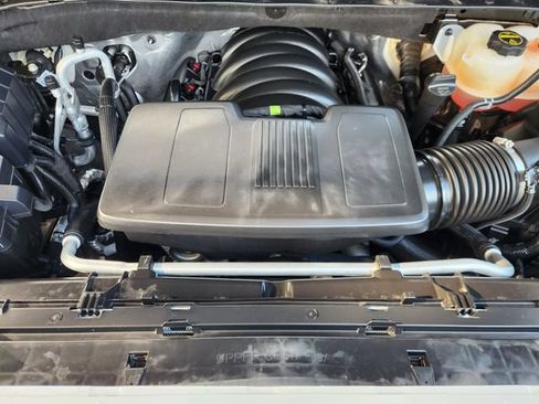 Used 2025 Chevrolet Silverado 1500 High Country w/ High Country Premium Package AWD/4WD image 33