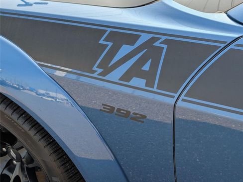 Used 2022 Dodge Challenger R/T Scat Pack RWD image 10