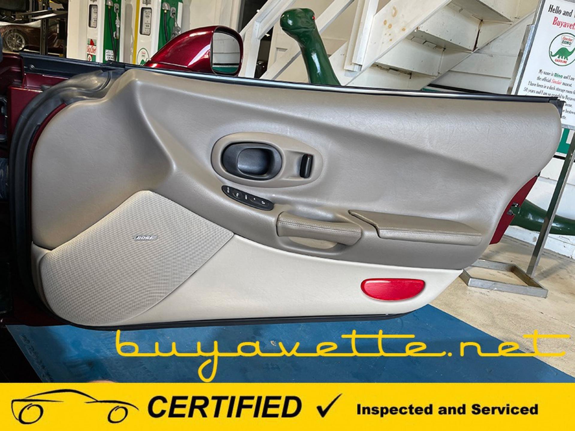 Used 2003 Chevrolet Corvette Convertible w/ Preferred Equipment Group1 RWD image 24