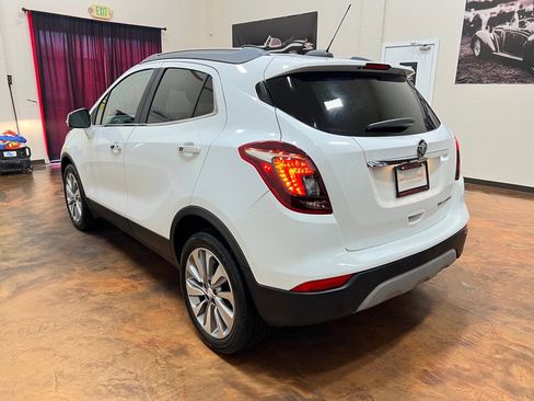 Used 2020 Buick Encore Preferred FWD image 7