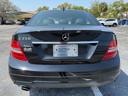 Used 2013 Mercedes-Benz C 250 Sedan image 7
