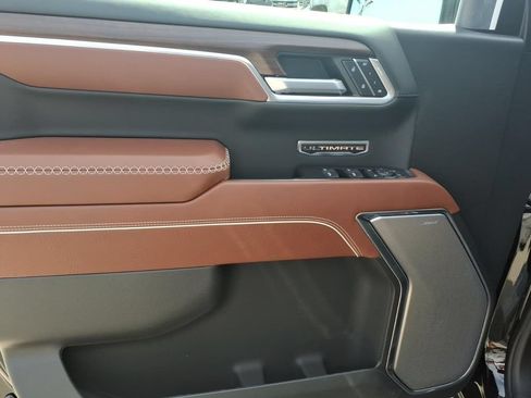 New 2026 GMC Sierra 1500 Denali Ultimate AWD/4WD image 14