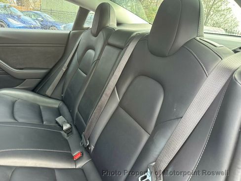 Used 2018 Tesla Model 3 Long Range image 17
