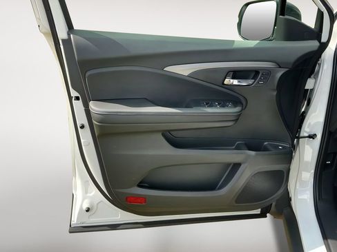 New 2026 Honda Ridgeline RTL image 14