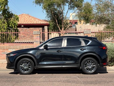 Used 2020 MAZDA CX-5 Sport FWD image 3