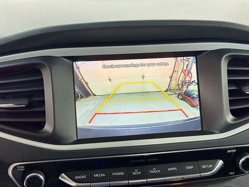 Used 2018 Hyundai Ioniq SEL image 12