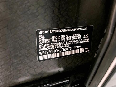 Used 2024 BMW iX xDrive50 w/ Sport Package image 36