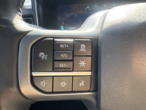 Used 2024 Ford F250 Lariat w/ Lariat Ultimate Package image 12