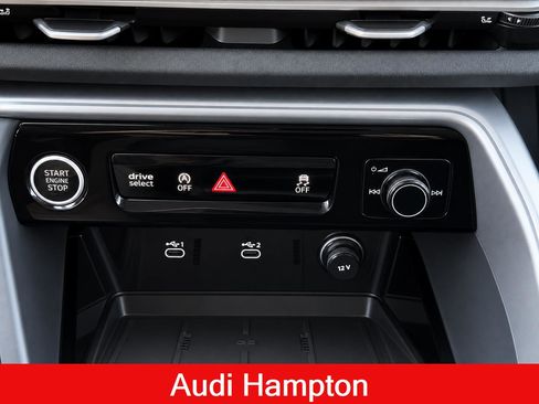 Used 2025 Audi Q5 Premium w/ Premium Plus AWD/4WD image 13