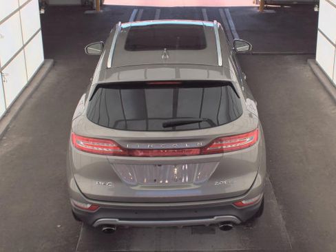 Used 2017 Lincoln MKC Select w/ Select Plus Package AWD/4WD image 4